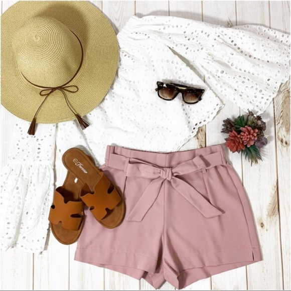 ❤️Mauve Tie Front Shorts - Picture 2 of 3